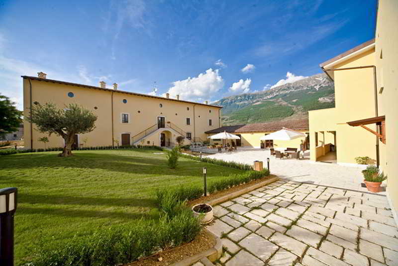 Villa Giovina Pratola Peligna Екстериор снимка